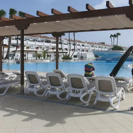 Tenerife With Impressive Pool 315 Costa Del Silencio