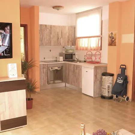 Apartamento Tenerife With Impressive Pool 315 Costa Del Silencio