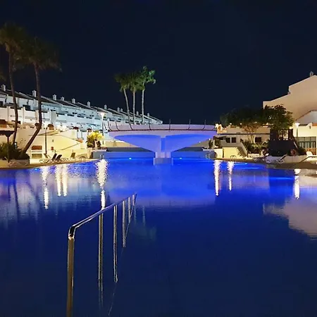 Tenerife With Impressive Pool 315 Costa Del Silencio